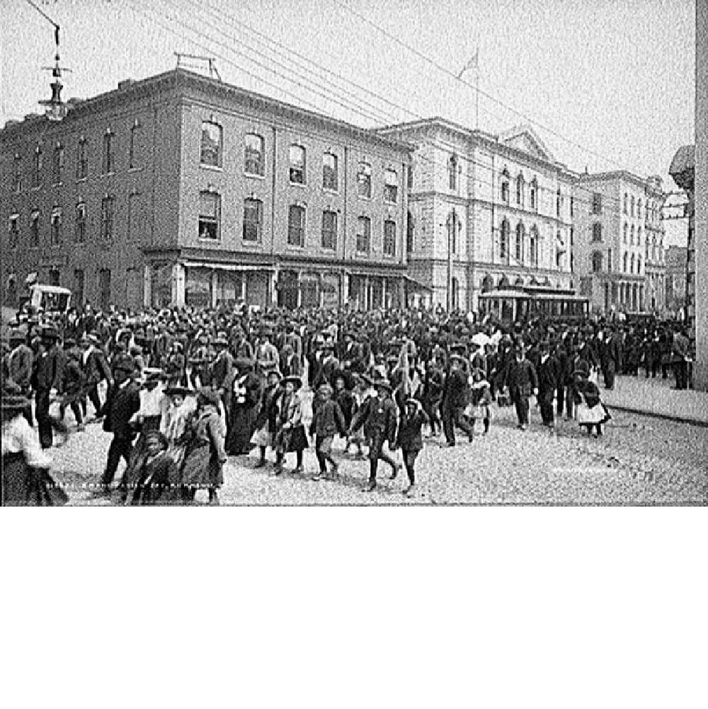 Juneteenth Celebration in RIchmond, VA, in the early 1900's. Image from Infobase online.